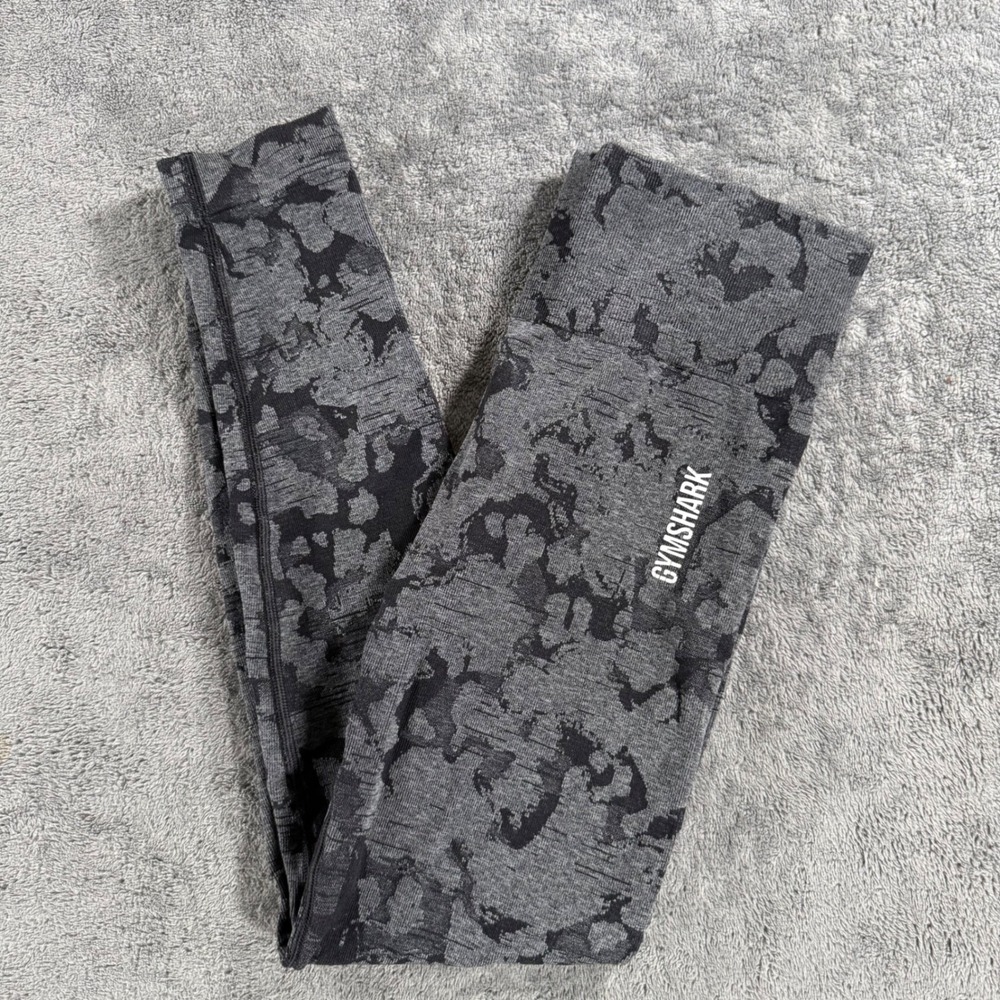 Gymshark Cropped Leggings Womens Small Grey Excellent Adapt Camo Seamless